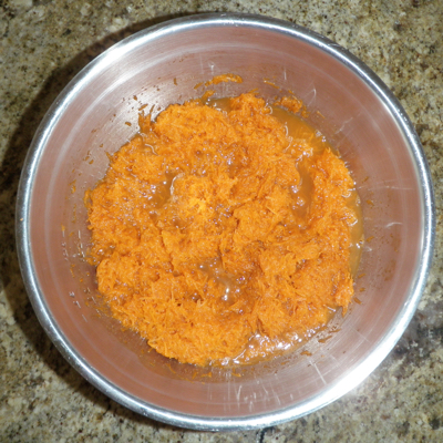 carrot-cake-1-grated-carrots