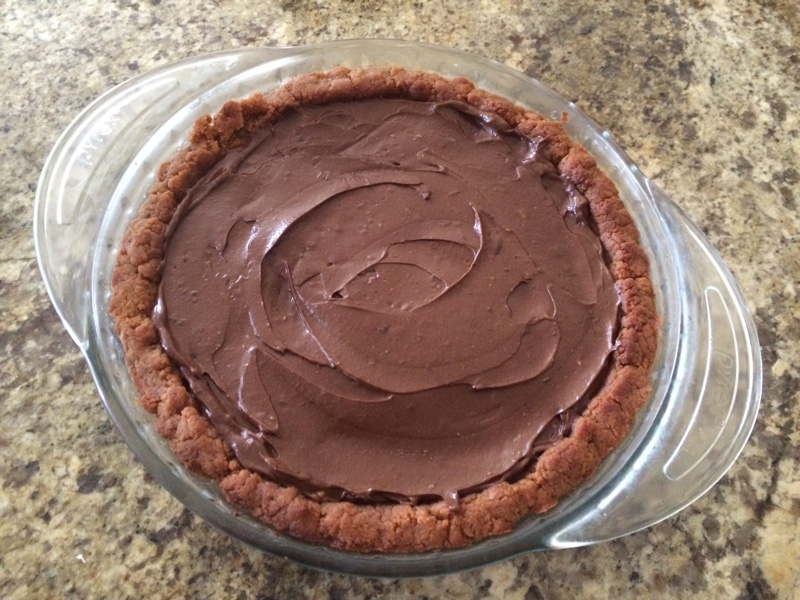 chocolate-monkey-pie Grain-Free Peanut Butter Crust with Bananas